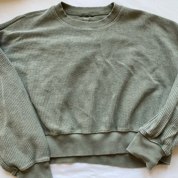 Aerie Matching Set - Picture 2 of 6